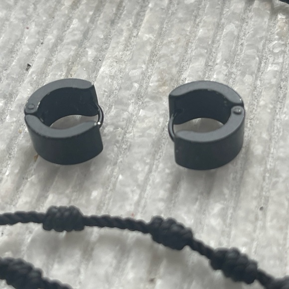 Jewelry Set : Rosary necklace, bracelet & earrings - Picture 6 of 8